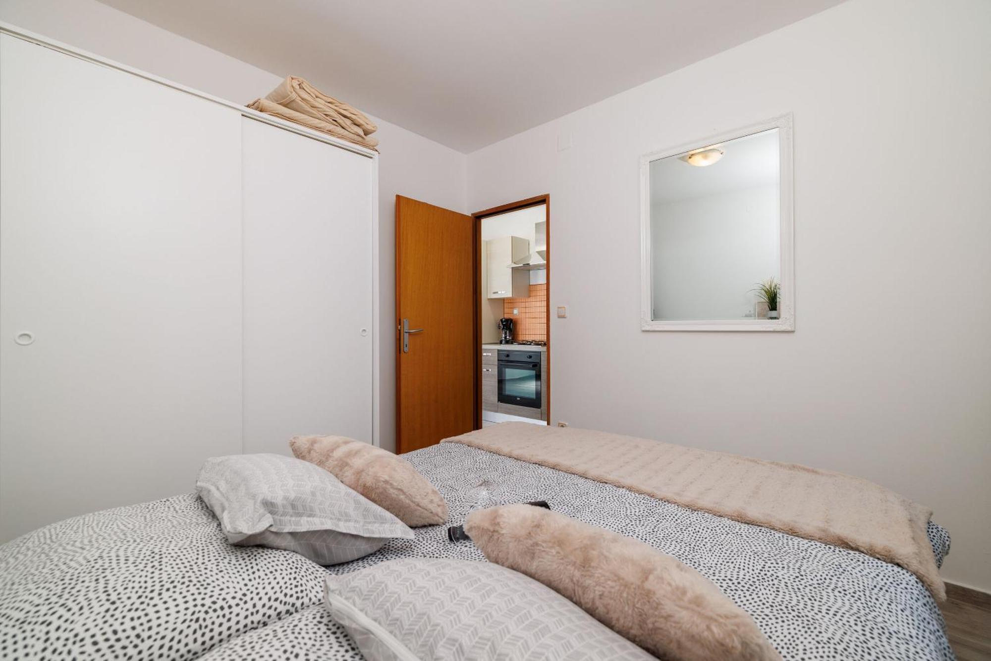 Apartments Luna Crikvenica Luaran gambar